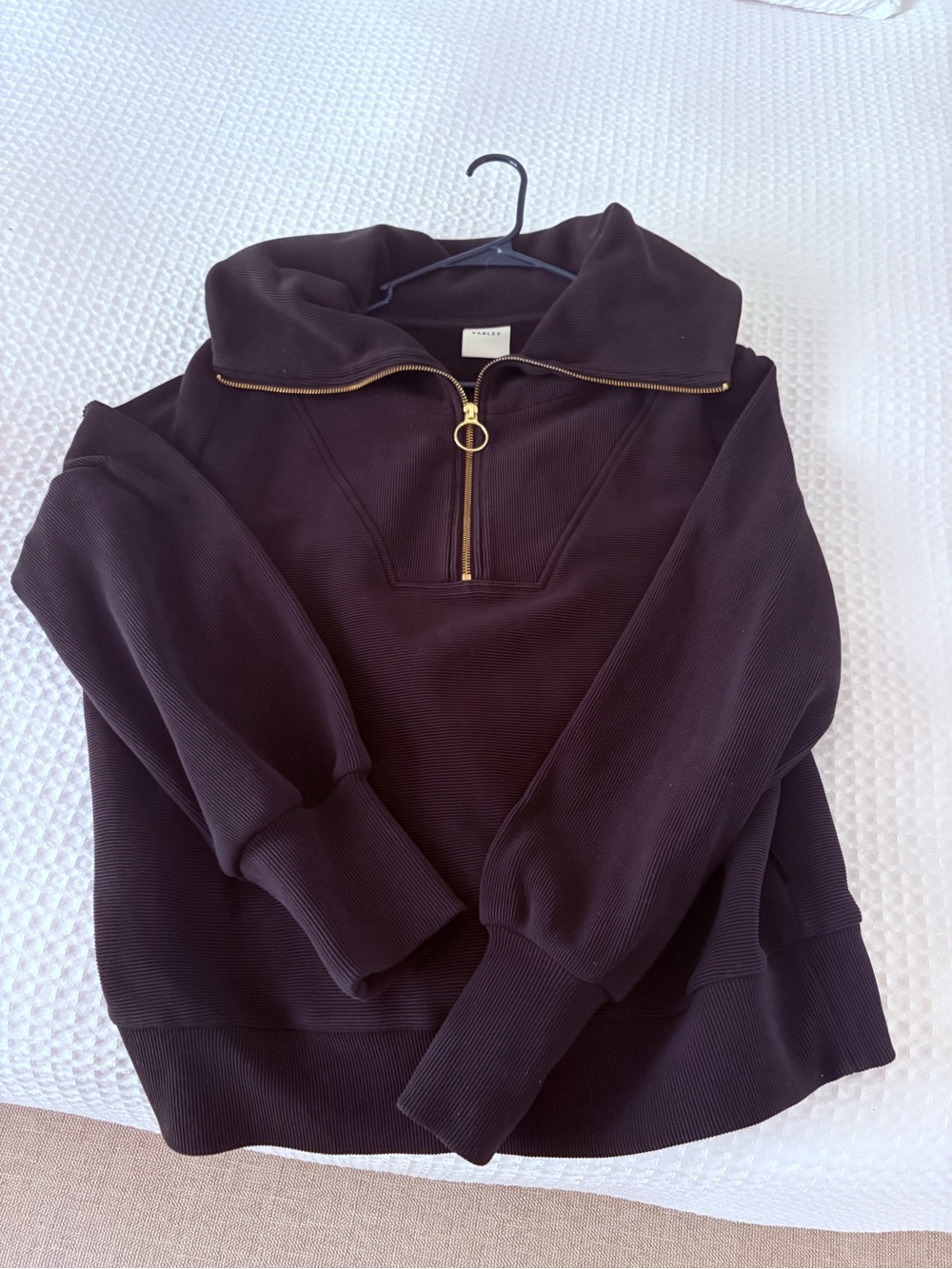 Varley Vine Black Half-Zip Pullover Sweater with Gold Hardware - EUC Large